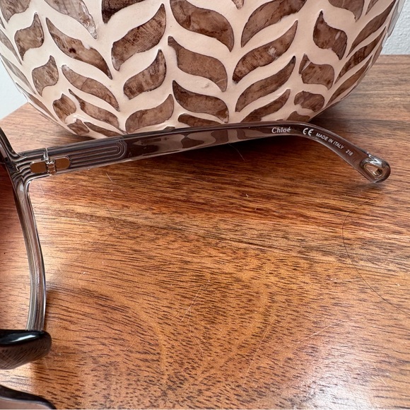 Chloé Black Sunglasses - Picture 4 of 5